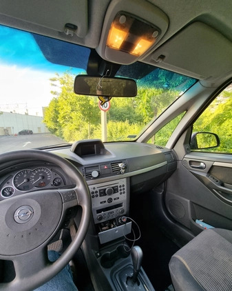 Opel Meriva cena 5000 przebieg: 277000, rok produkcji 2005 z Warszawa małe 106